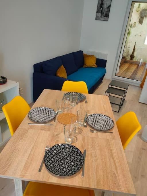Appartement Patio Cosy à Thizy-les-Bourgs Extérieur photo